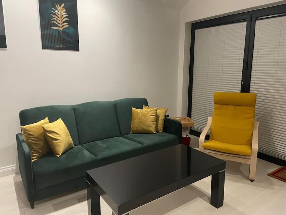 Annex At Orchard House - Strictly No Parties Apartment Barton in the Clay