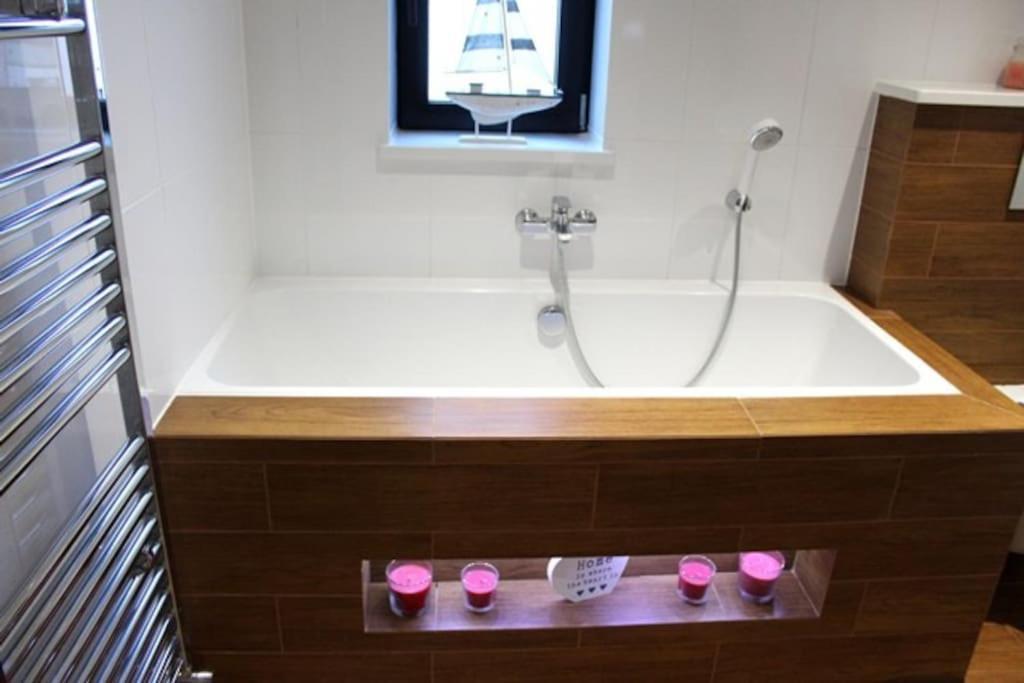 Annex At Orchard House - Strictly No Parties Apartment *